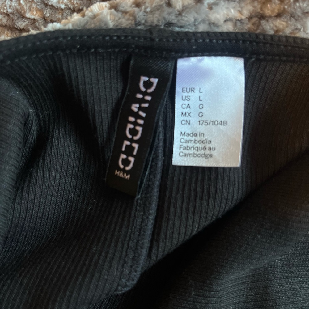 H&M Divided Black Ribbed Dress - Picture 5 of 5